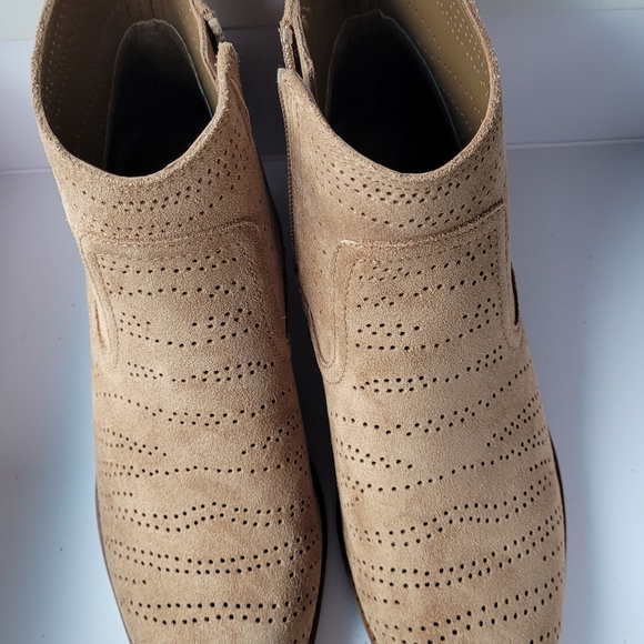 1 State Renna bootie size 6 - Picture 9 of 12